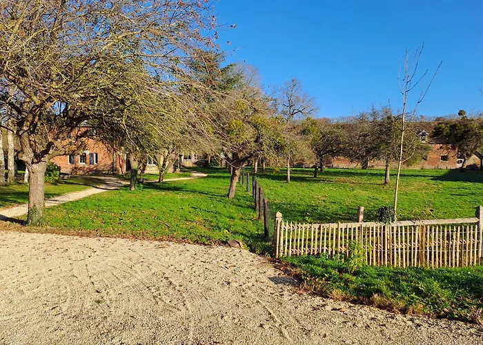 Maison Adeli - Spa- Brasero-billard- Netflix-wifi Holiday home *